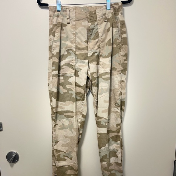 Girls camouflage pants - Picture 1 of 4